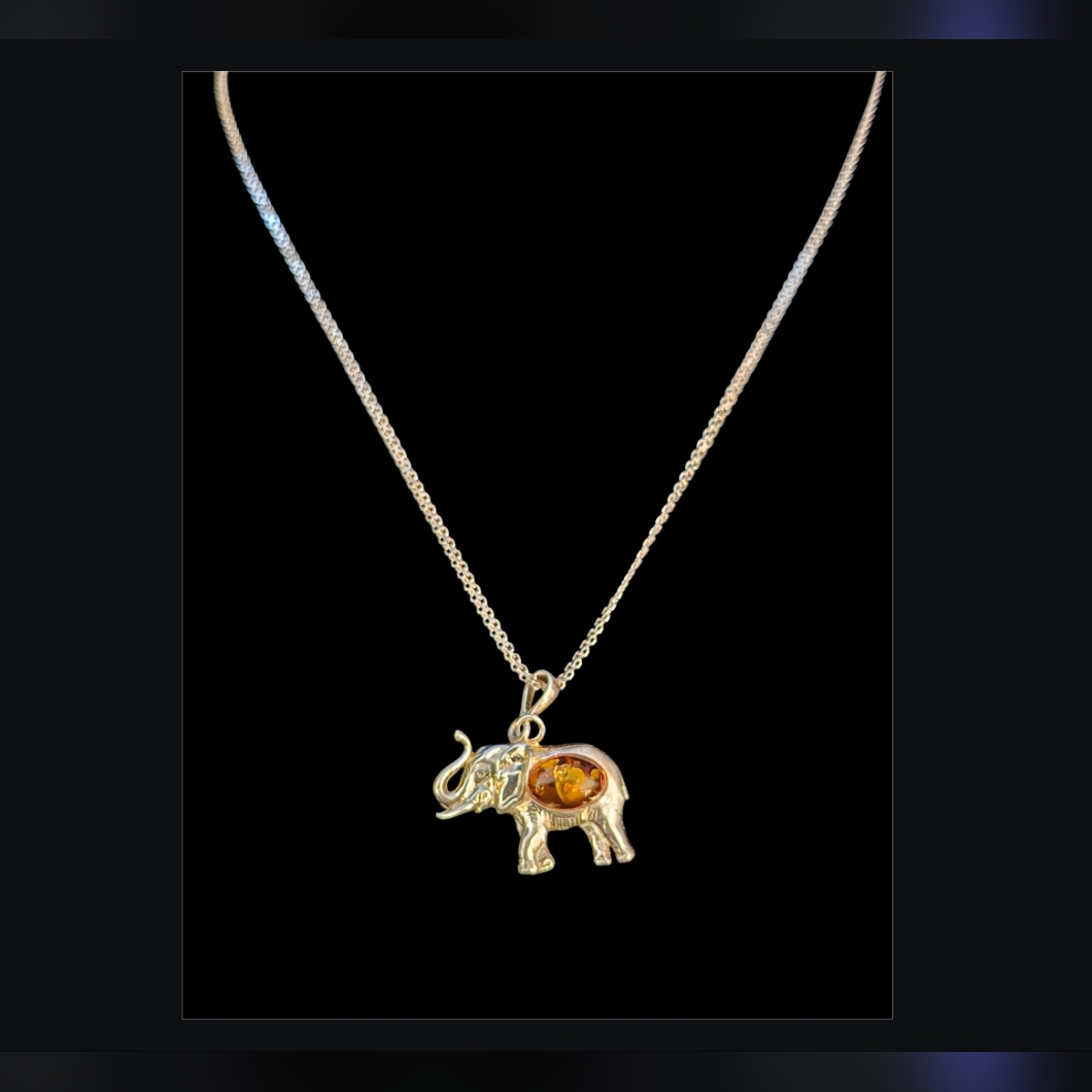 Vintage 925 Sterling Chain Amber Inlay Elephant Pendant 59$